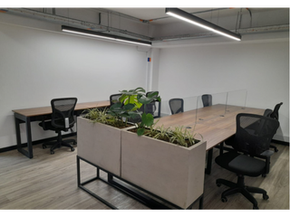 Foto 5 de OFICINA AMOBLADA EN ARRIENDO 300M2