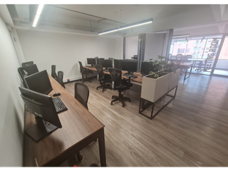Foto 2 de OFICINA AMOBLADA EN ARRIENDO 300M2