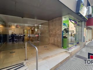 Foto 12 de Oficina de 32m² en Recoleta – Muy luminosa, ideal para uso profesional