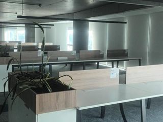 Foto 11 de Alquiler de oficina de 455 m2 en Tigre