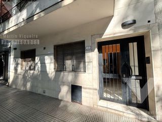 Foto 5 de Dos ambientes con dos patios en PB. Pedro Goyena y Senillosa.