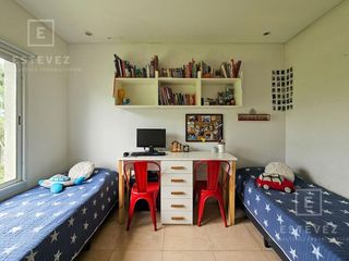 Foto 53 de Casa con pileta y jardín parquizado en venta. Barrio Cerrado San Matías, Escobar