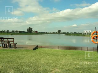 Foto 78 de Casa con pileta y jardín parquizado en venta. Barrio Cerrado San Matías, Escobar