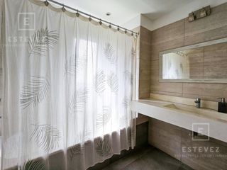 Foto 75 de Casa con pileta y jardín parquizado en venta. Barrio Cerrado San Matías, Escobar