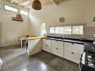 Foto 23 de Casa con pileta y jardín parquizado en venta. Barrio Cerrado San Matías, Escobar