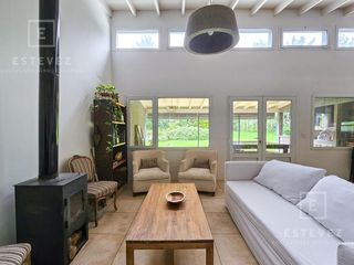 Foto 7 de Casa con pileta y jardín parquizado en venta. Barrio Cerrado San Matías, Escobar