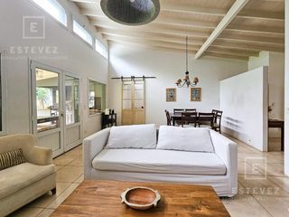 Foto 11 de Casa con pileta y jardín parquizado en venta. Barrio Cerrado San Matías, Escobar