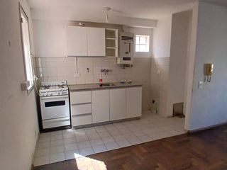 Foto 1 de Departamento en  alquiler de un dormitorio zona centro