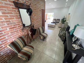 Foto 3 de Casa de 3 dormitorios en Venta en calle 81 e/ 7 y 8