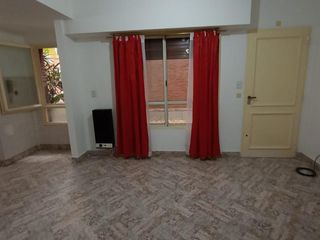 Foto 2 de EXCELENTE DEPARTAMENTO MONOAMBIENTE CON BAULER - ALEM 1303, Banfield Oeste.-