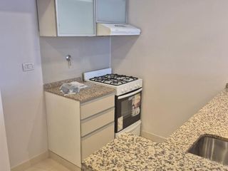 Foto 2 de Departamento en  alquiler rivadavia 500