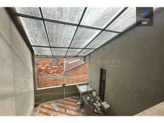 Foto 2 de CASA COMERCIAL EN VENTA