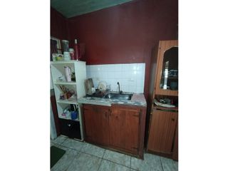 Foto 10 de CASA DE MADERA ZONA FANGIO Y COCOMAROLA