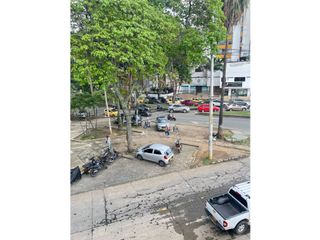 Foto 16 de Venta edificio de oficinas central en Cali