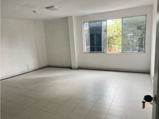Foto 14 de Venta edificio de oficinas central en Cali