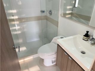 Foto 10 de Venta de hermoso apartamento en valle del Lili