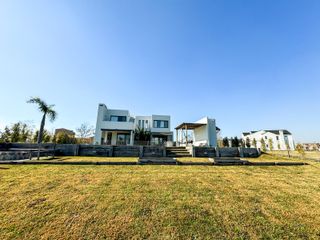 Foto 61 de NUEVO PRECIO! Casa en Venta a la Laguna en San Matías