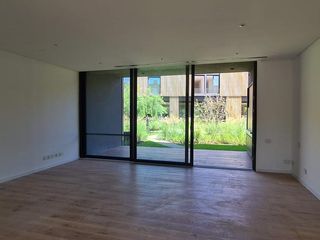 Foto 33 de Beccar - Casa con jardín propio en Condominio CASA 