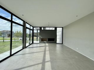 Foto 3 de Casa a estrenar en  Barrio San Matías,  Ingeniero Maschwitz, Escobar