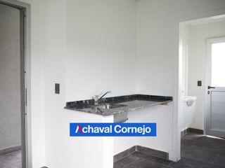 Foto 7 de Casa en venta en Vistas, Puertos (4 dormitorios, dependencia, jardin y pileta)