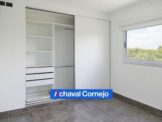 Foto 17 de Casa en venta en Vistas, Puertos (4 dormitorios, dependencia, jardin y pileta)
