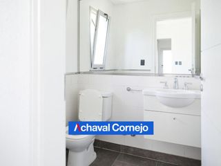 Foto 11 de Casa en venta en Vistas, Puertos (4 dormitorios, dependencia, jardin y pileta)