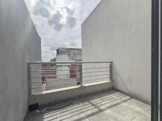 Foto 7 de Departamento 2 ambientes en alquiler en Gerli