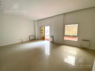 Foto 3 de Monoambiente / loft en Alquiler en Nueva Córdoba, Torre Elysee, Paraná 500