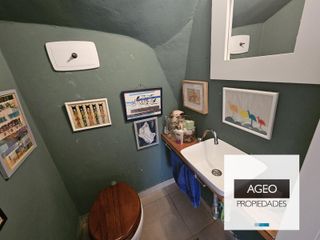 Foto 7 de Alquiler Casa de 3 Plantas y 5 Ambientes en Saavedra