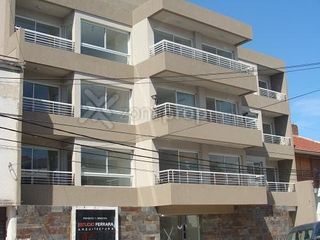Foto 1 de Departamento - Lomas De Zamora