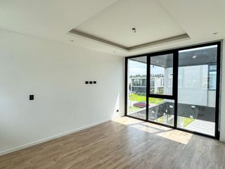 Foto 23 de Venta Casa - Los Castaños - Nordelta / Tigre