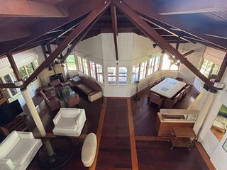 Foto 2 de Casa  de 5 ambientes en alquiler o venta en Club de Campo Hacoaj