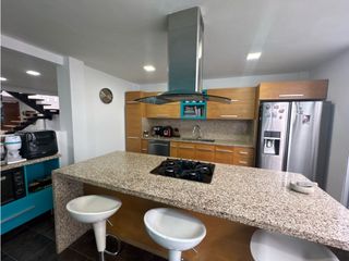 Foto 8 de SE VENDE CASA EN LA CEJA UNIDAD CERRADA 389 m2 MUY GRANDE TURCO 2 parq