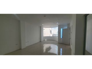 Foto 17 de En renta locales comerciales de 40 mts2 en  Manta Av. Flavio Reyes