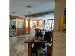 Foto 3 de La Colón, Local Comercial en Renta, 220m2, 6 Ambientes
