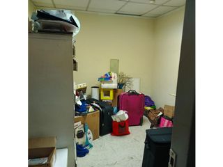 Foto 4 de La Colón, Local Comercial en Renta, 220m2, 6 Ambientes