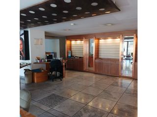 Foto 1 de La Colón, Local Comercial en Renta, 220m2, 6 Ambientes