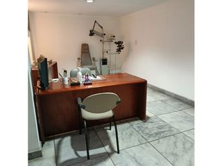 Foto 11 de La Colón, Local Comercial en Renta, 220m2, 6 Ambientes