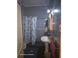 Foto 8 de VENTA DE CASA ESQUINA CON SALÓN COMERCIAL - CALLE SARMIENTO, RIVADAVIA