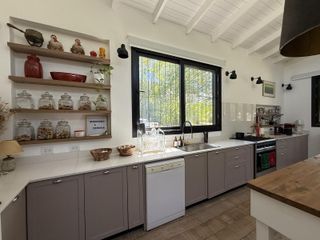 Foto 15 de Encantadora casa quinta a la venta en el prestigioso barrio La Araucaria| Lobos