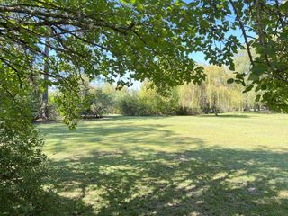 Foto 9 de Encantadora casa quinta a la venta en el prestigioso barrio La Araucaria| Lobos