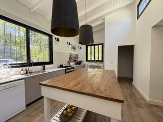 Foto 17 de Encantadora casa quinta a la venta en el prestigioso barrio La Araucaria| Lobos