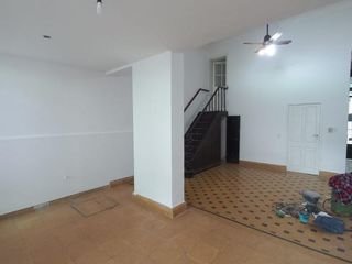 Foto 5 de Alquiler Casa Institucional o Comercial Pueyrredon 300 Pichincha