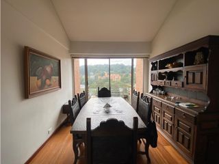 Foto 5 de Venta Espectacular Apartamento Gratamira, Bogotá