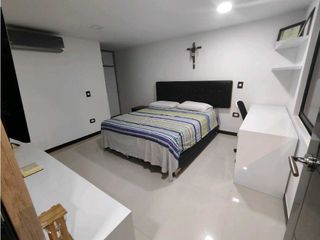 Foto 19 de Amplios Espacios Casa Envig las brujas 6 alcobas !!300m2💰1630 Mill.