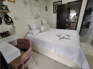 Foto 13 de Amplios Espacios Casa Envig las brujas 6 alcobas !!300m2💰1630 Mill.