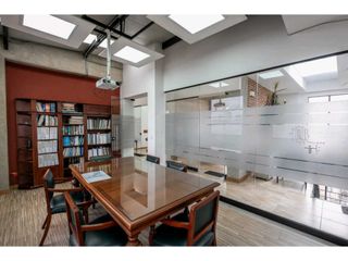 Foto 24 de Oficicina en Venta de 690M2 de 3 Niveles en Prado Veraniego Bogota.