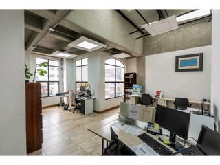 Foto 6 de Oficicina en Venta de 690M2 de 3 Niveles en Prado Veraniego Bogota.