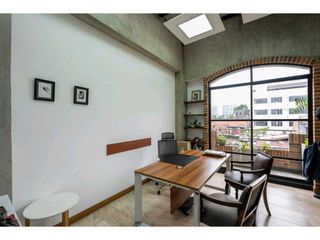 Foto 4 de Oficicina en Venta de 690M2 de 3 Niveles en Prado Veraniego Bogota.