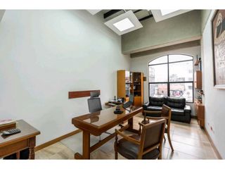 Foto 23 de Oficicina en Venta de 690M2 de 3 Niveles en Prado Veraniego Bogota.